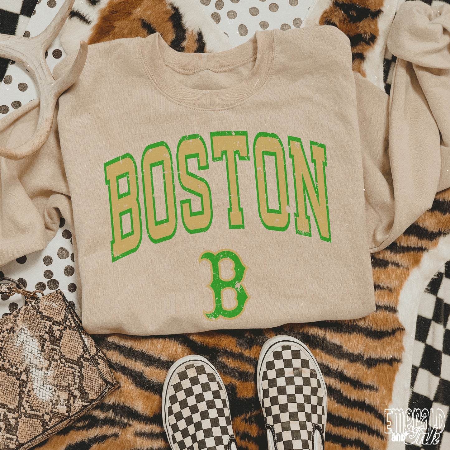 Boston Baseball Green Varsity Grunge - DTF Transfer